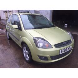 Bargain Ford Fiesta freedom 1.25 petrol full years MOT