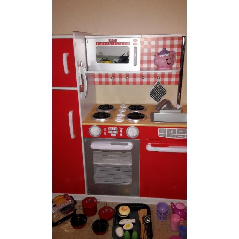 kids wooden toy kitchen