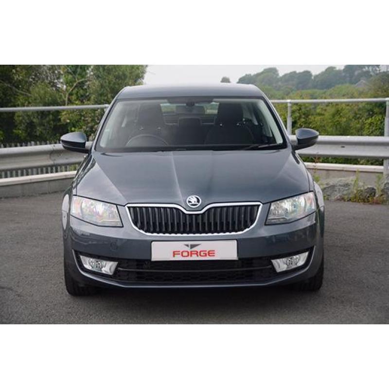 Skoda Octavia 1.6TDI CR ( 105ps ) 2013.5MY SE