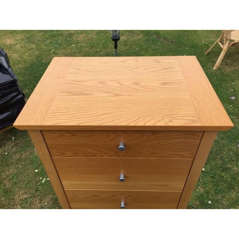 5 Drawer Chest of Drawers