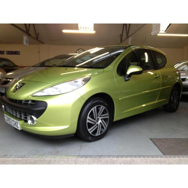 Peugeot 207 1.4 m:play