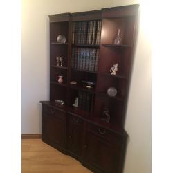 Mahogany display corner unit (3 part)