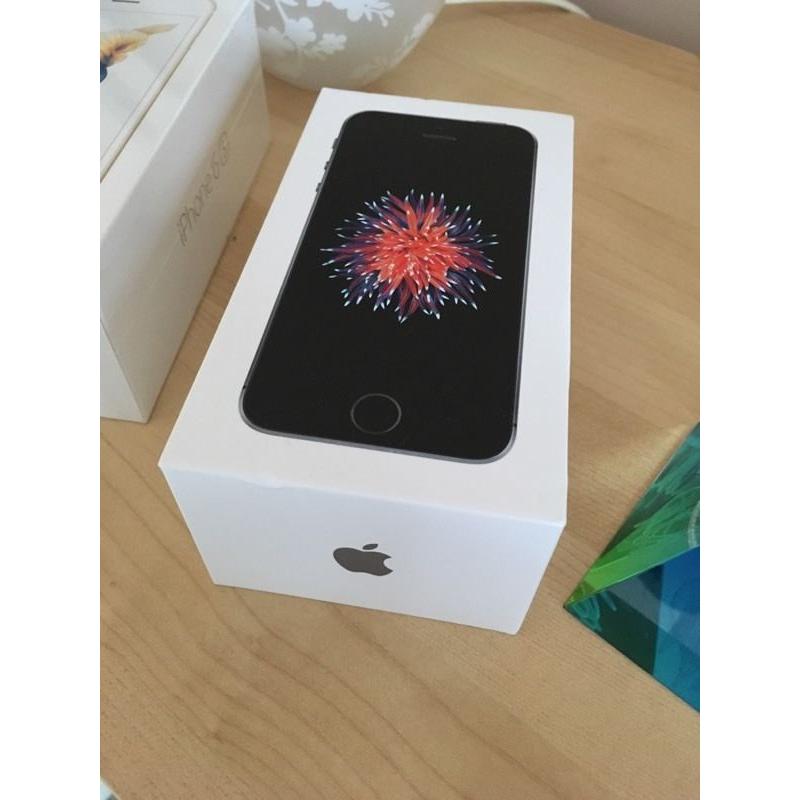 iPhone SE 16GB Brand New/Sim Free/Unlocked/Space Grey.