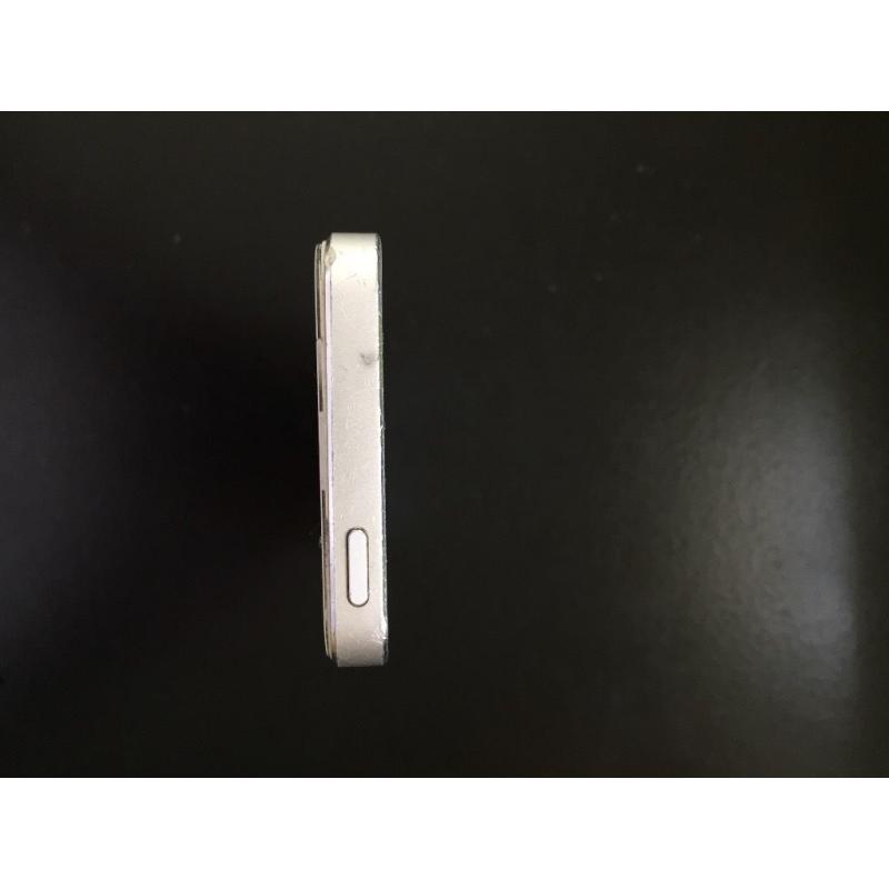 Apple iPhone 5 16GB White (Cracked)