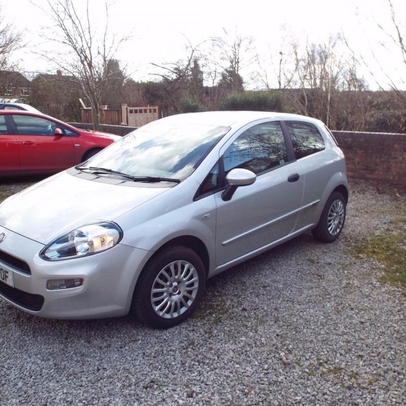 Fiat Punto 1.2 Pop silver 2013 very good condition