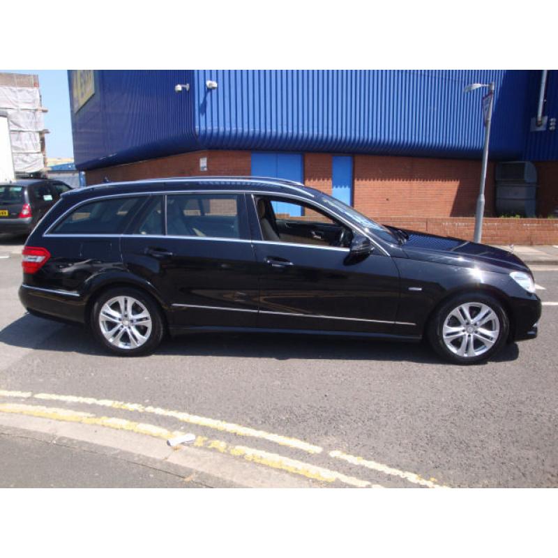 61 MERCEDES E220 CDI 175 BHP AVANTGARDE ESTATE BLUE EFF DIESEL