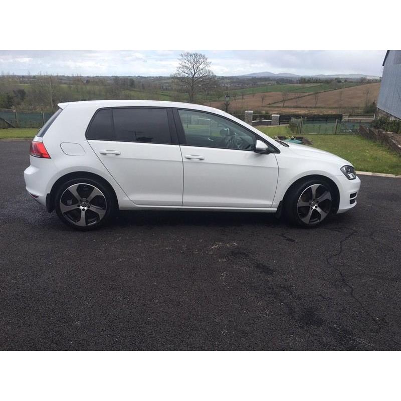 Volkswagen Golf 1.6 Auto (DSG) Bluemotion exceptional MPG