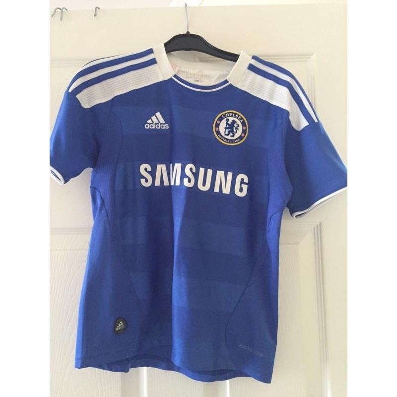 Boys Chelsea kit