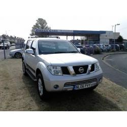 2006 (06) NISSAN PATHFINDER 2.5 dCi SVE