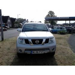 2006 (06) NISSAN PATHFINDER 2.5 dCi SVE