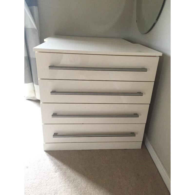 Cream gloss chest of 4 drawers