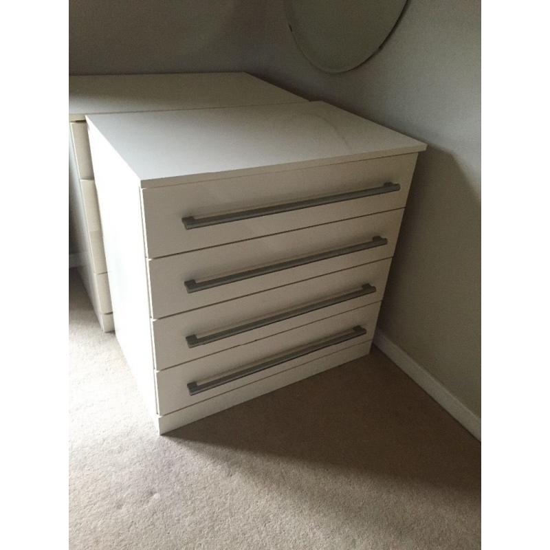 Cream gloss chest of 4 drawers