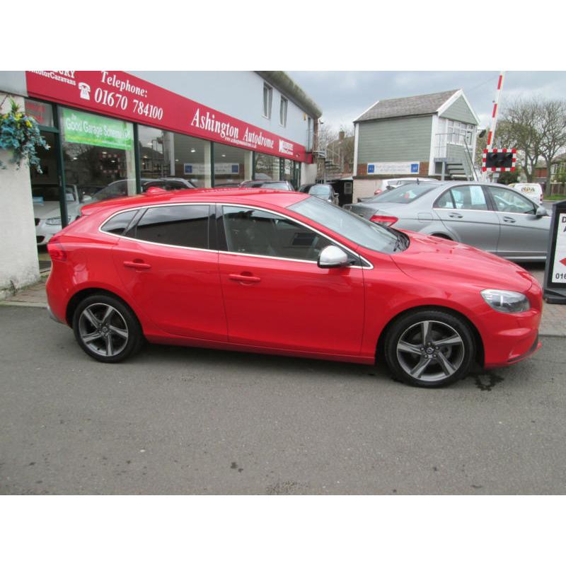 2013 VOLVO V40 D2 R DESIGN..................... 3 YEAR WARRANTY FREE OF CHARGE