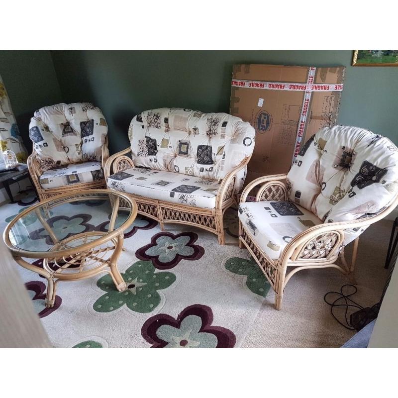 3 piece conservatory furniture with free table