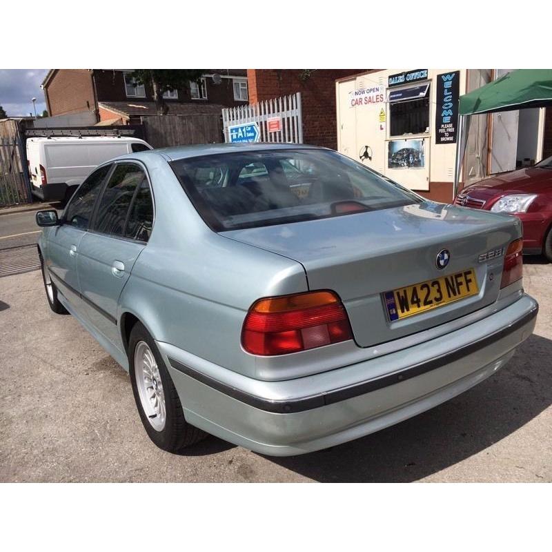 BMW 528I SE SE AUTOMATIC LEATHER