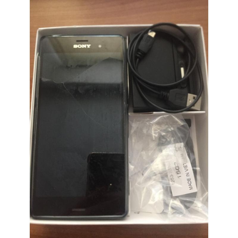 Sony Xperia Z3 Dual for sale in black, good condition, comes with box, charger & accessories.