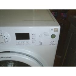HOTPOINT AQUARIUS WMFG741 washing machine in white, good condition