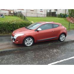 2010 megane coupe 1.5dci 49300 miles 1 owner MOT 26 march 2017 road tax 30 per year parking sensor