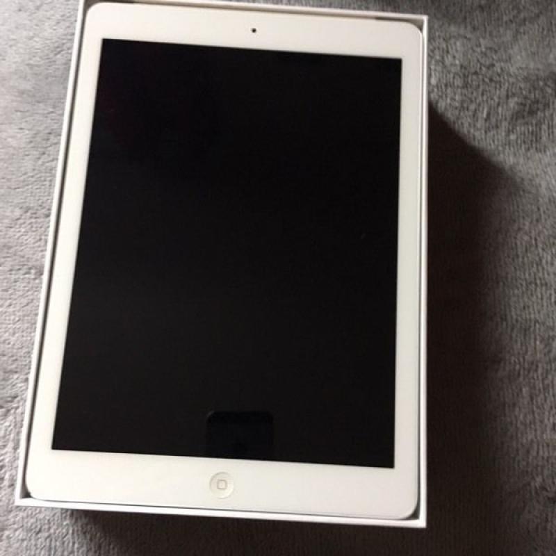 iPad Air 32 gb wifi and cellular