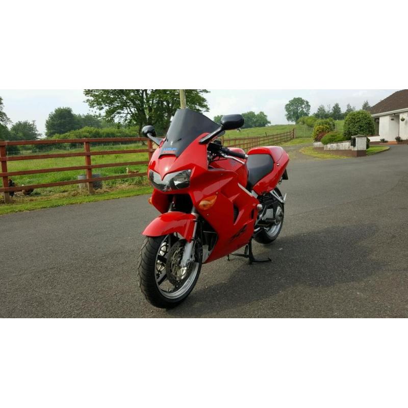 1999 HONDA VFR 800 F