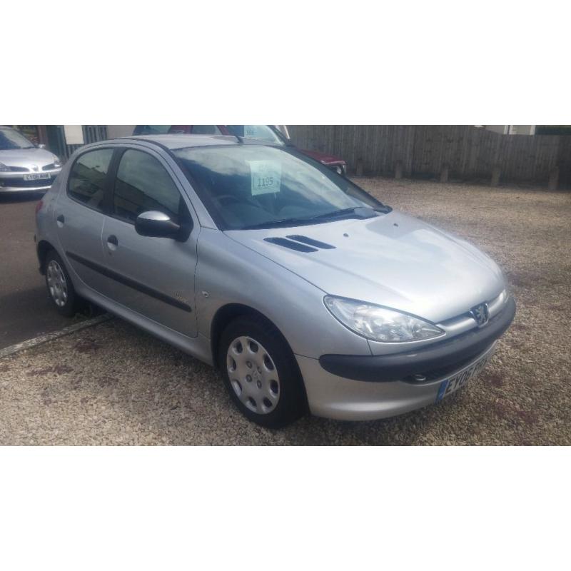 peugeot 206 1.4 hdi 2006 12 mouth mot in genuin good