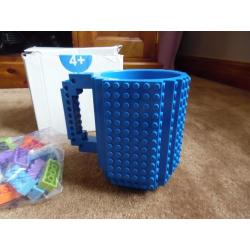 Blue Building Brick Mug brand new never used with bricks