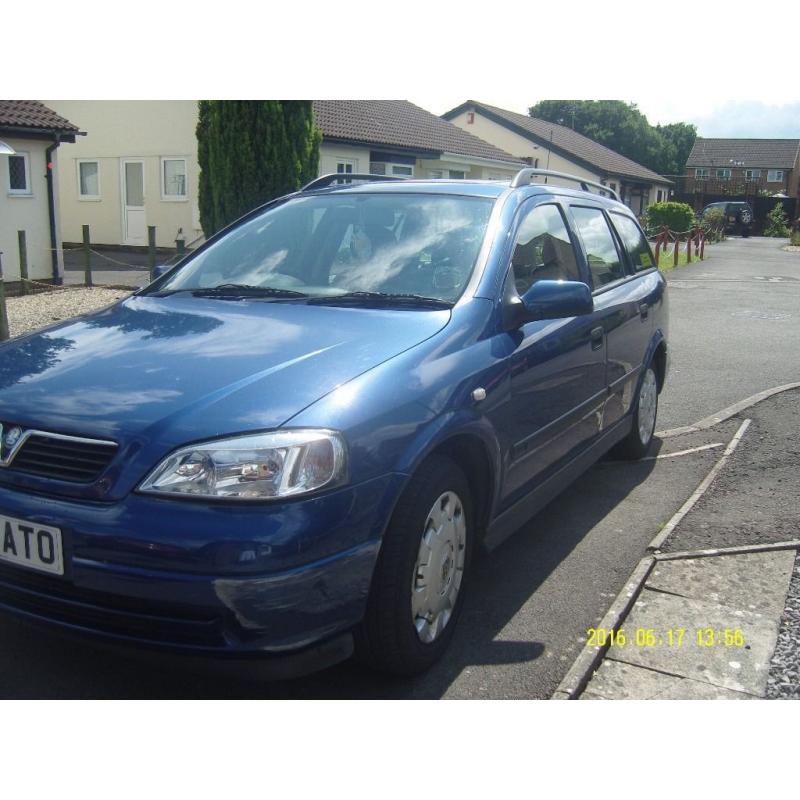 Vauxhall Club Estate Automatic 1.6 2002 Metallic Blue with sunroof