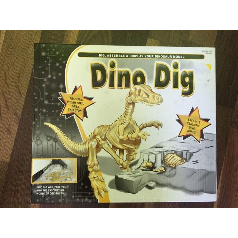 NEW DINO DIG