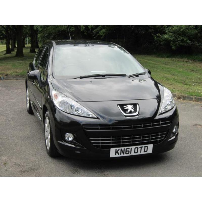 PEUGEOT 207 1.4 ACTIVE 5DR (A/C) BLACK 2011 (61) ONLY 38K JUST SERVICED + MOT'D!