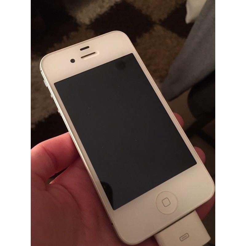 16GB White iPhone 4s