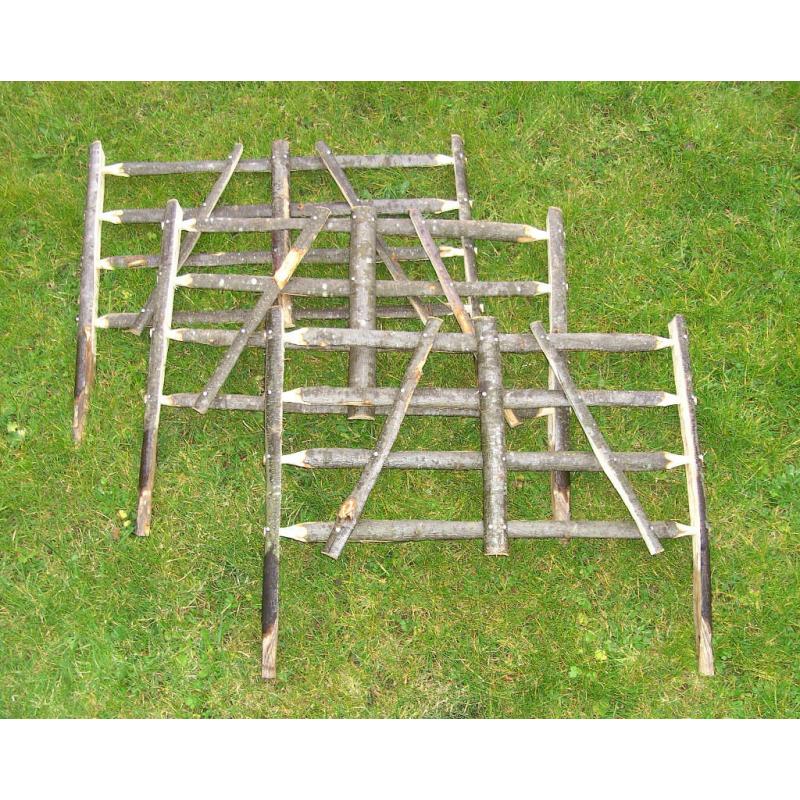 24” Rustic Chestnut Wooden Garden Fence Gate Hurdles