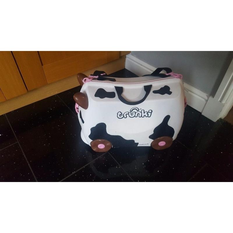 KIDS TRUNKI COW SUITCASE