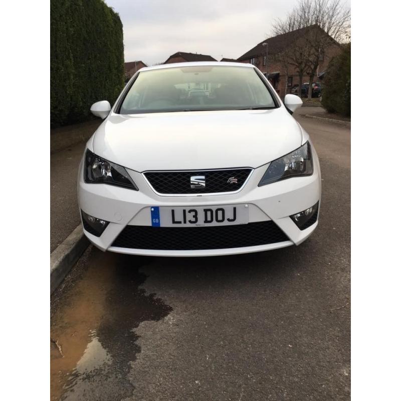 White Seat Ibiza 1.2TSI FR Sport Coupe