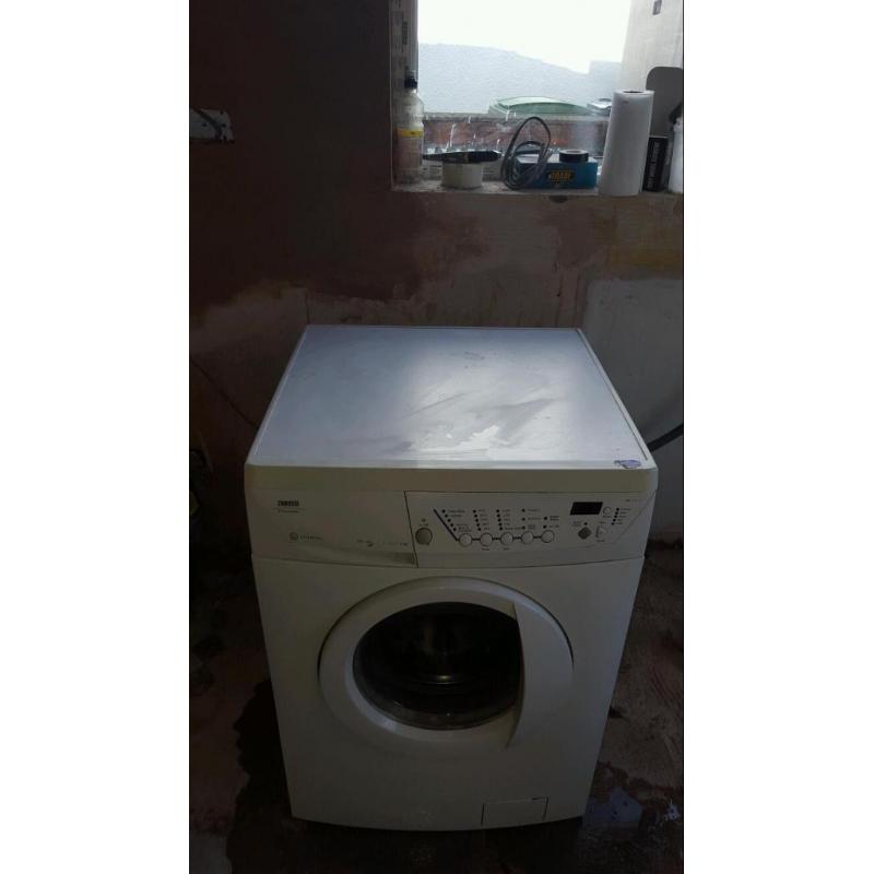 Washing machine zanuzzi