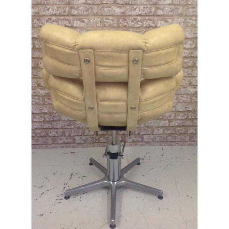 Stunning Vintage Industrial Salon/Hairdressing chairs [3 available]