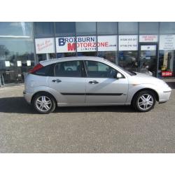 2002 02 FORD FOCUS 1.6 ZETEC 5d 99 BHP MOT JAN 2017 **** GUARANTEED FINANCE ****