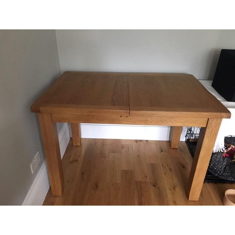 Solid Wood extending table