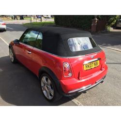 Mini Cooper Convertible 1.6