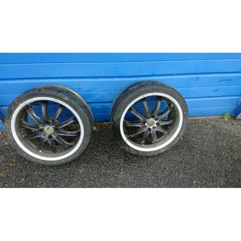 2x 17inch Wolfrace multi fit alloys good as spares. Or for Rolling chassis.