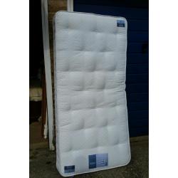 X2 luxury single mattress verry good condition