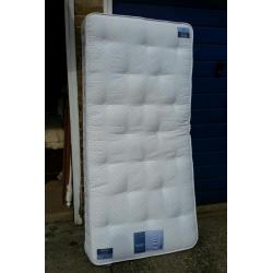 X2 luxury single mattress verry good condition