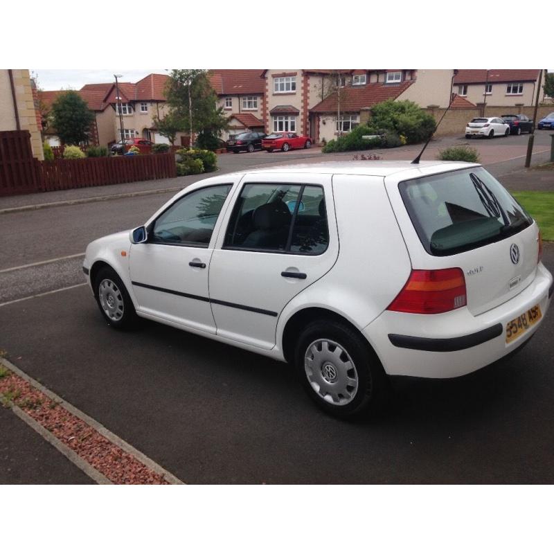 VW Golf 1.6 5 door automatic, 1 owner from new , low miles and massive service record. White.