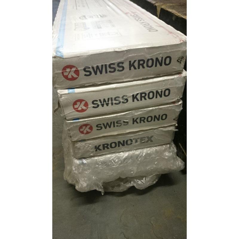 Mammut Swiss Kronotex Laminate Flooring (6 packs)