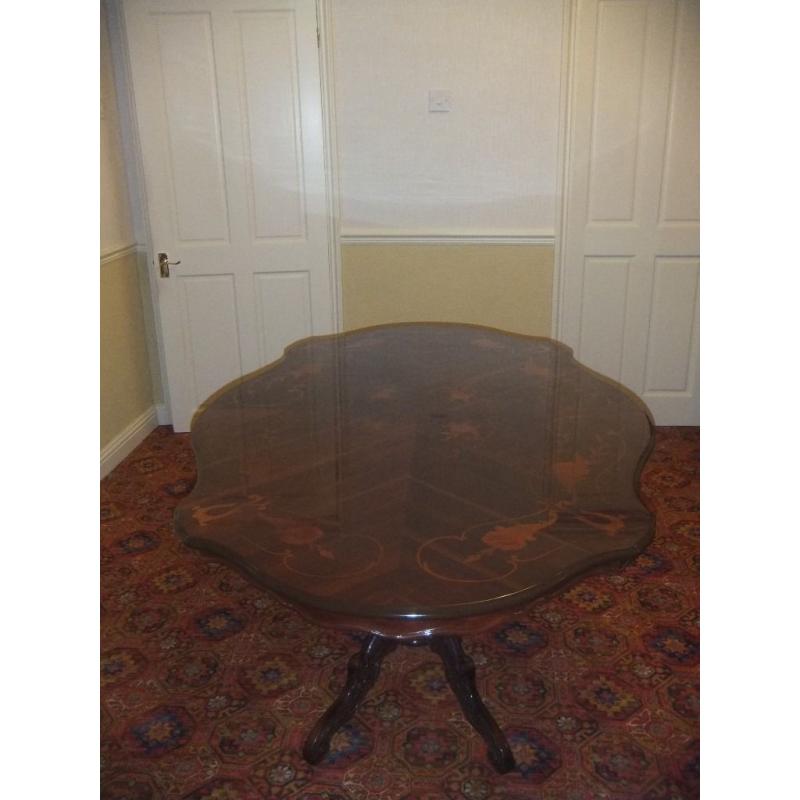 Italian reproduction mahogany inlaid dining room table, excellent condition.