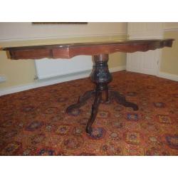 Italian reproduction mahogany inlaid dining room table, excellent condition.