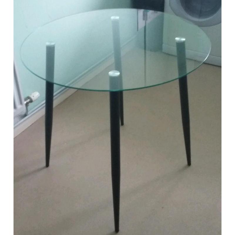 Round glass table