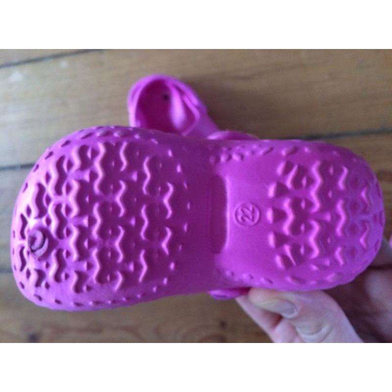 Girls Crocs pink