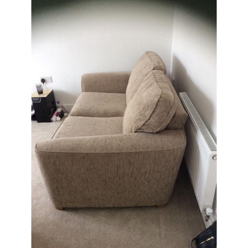 2 and 2.5 seater fabric sofas