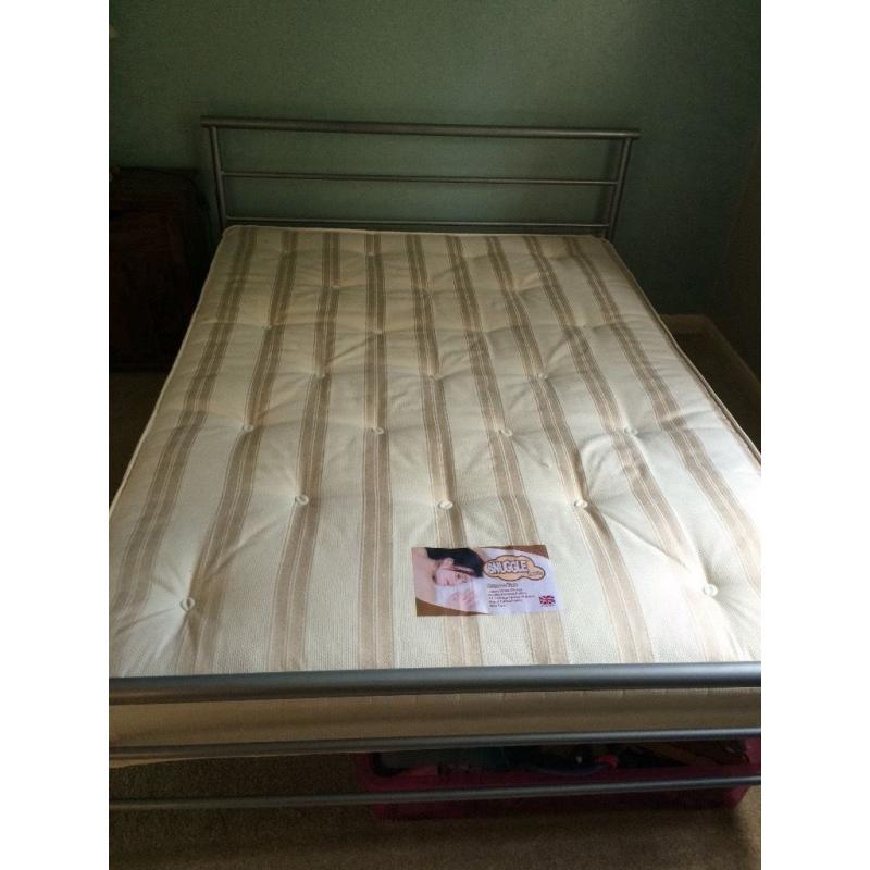 Double bed with mattress