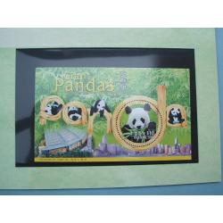 Stamp - Hong Kong Giant Pandas 1999 Mint Sheetlet $10 - in Cardboard Printed Folder